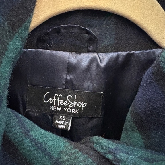 XS CoffeeShop Blue and Green Plaid Tartan Jacket with Belt - Picture 2 of 5